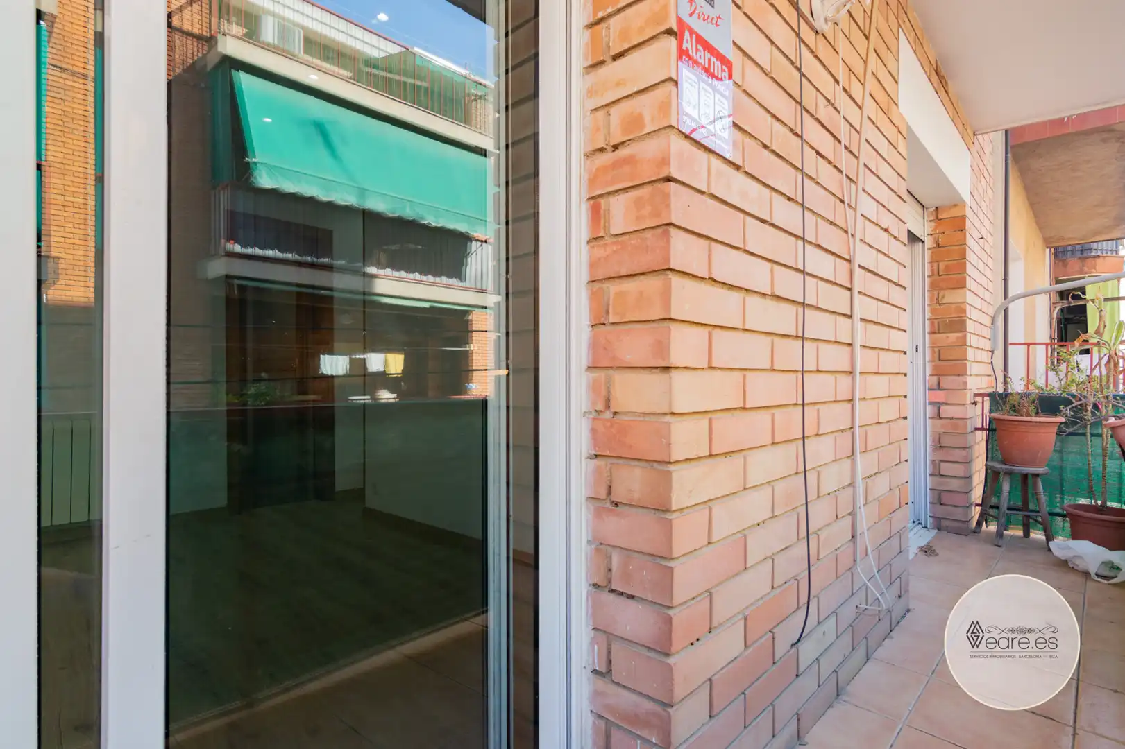Vista exterior de Pis en venda en Barcelona amb Calefacció, Parquet i Rentadora