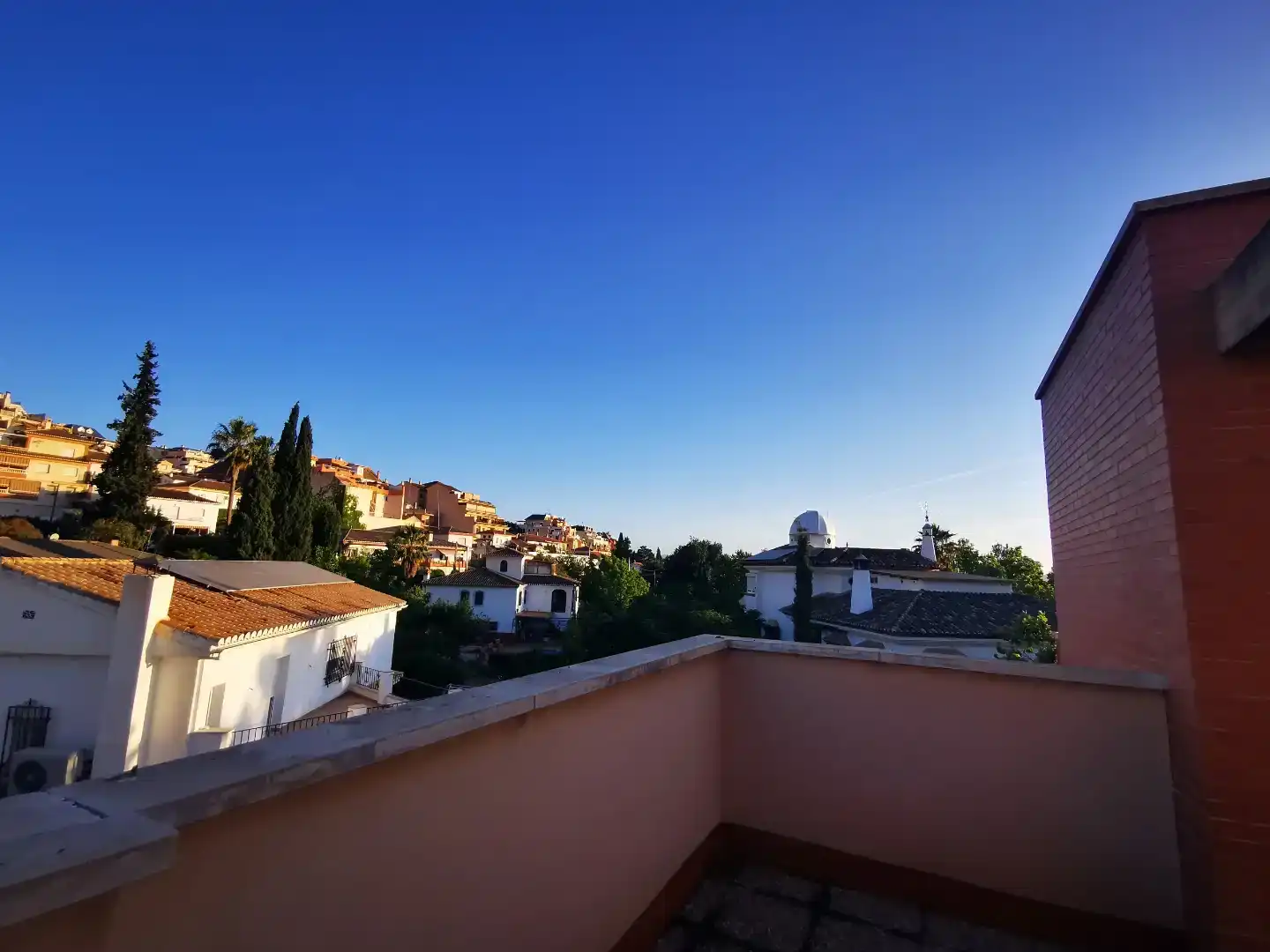 Vista exterior de Casa adosada en venda en Monachil
