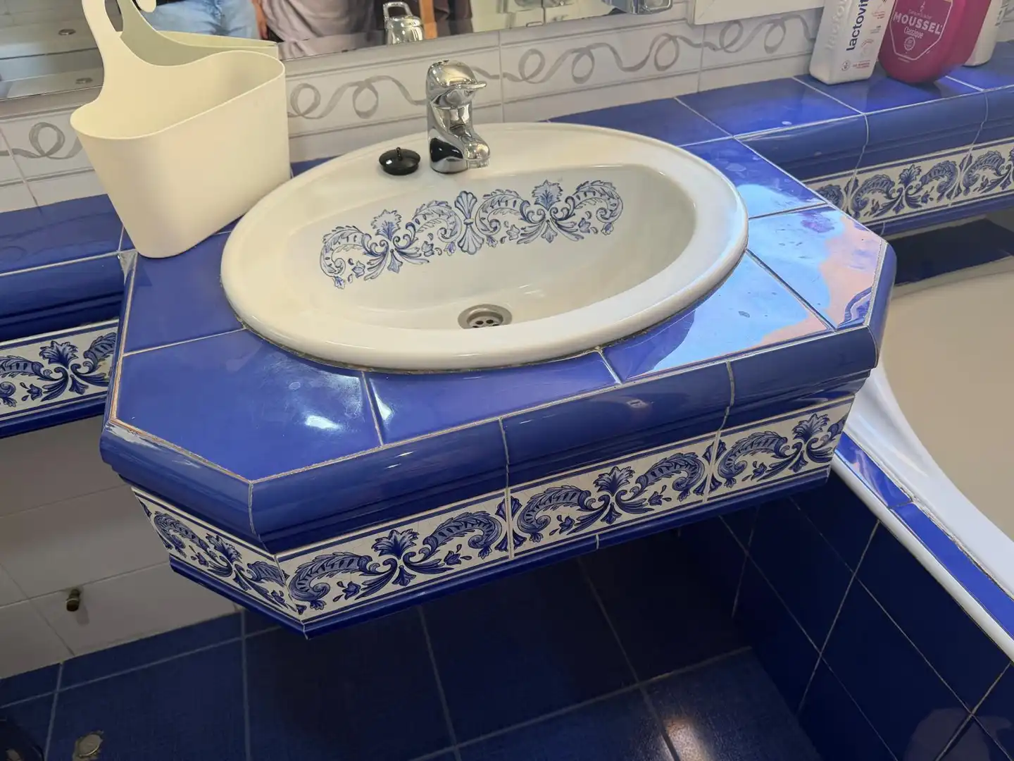 Bany de Pis de lloguer en Granada amb Aire condicionat, Moblat i Forn