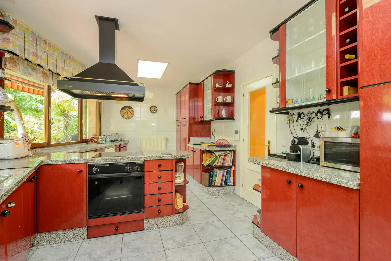Cocina de Casa o chalet en venta en Oviedo  con Calefacción, Jardín privado y Parquet