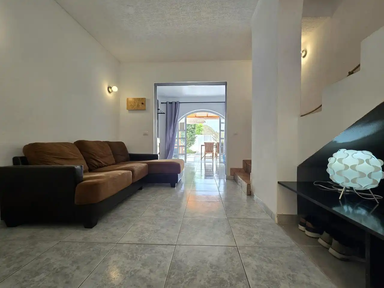 Sala de estar de Dúplex de alquiler en San Bartolomé de Tirajana con Terraza, Amueblado y Piscina comunitaria