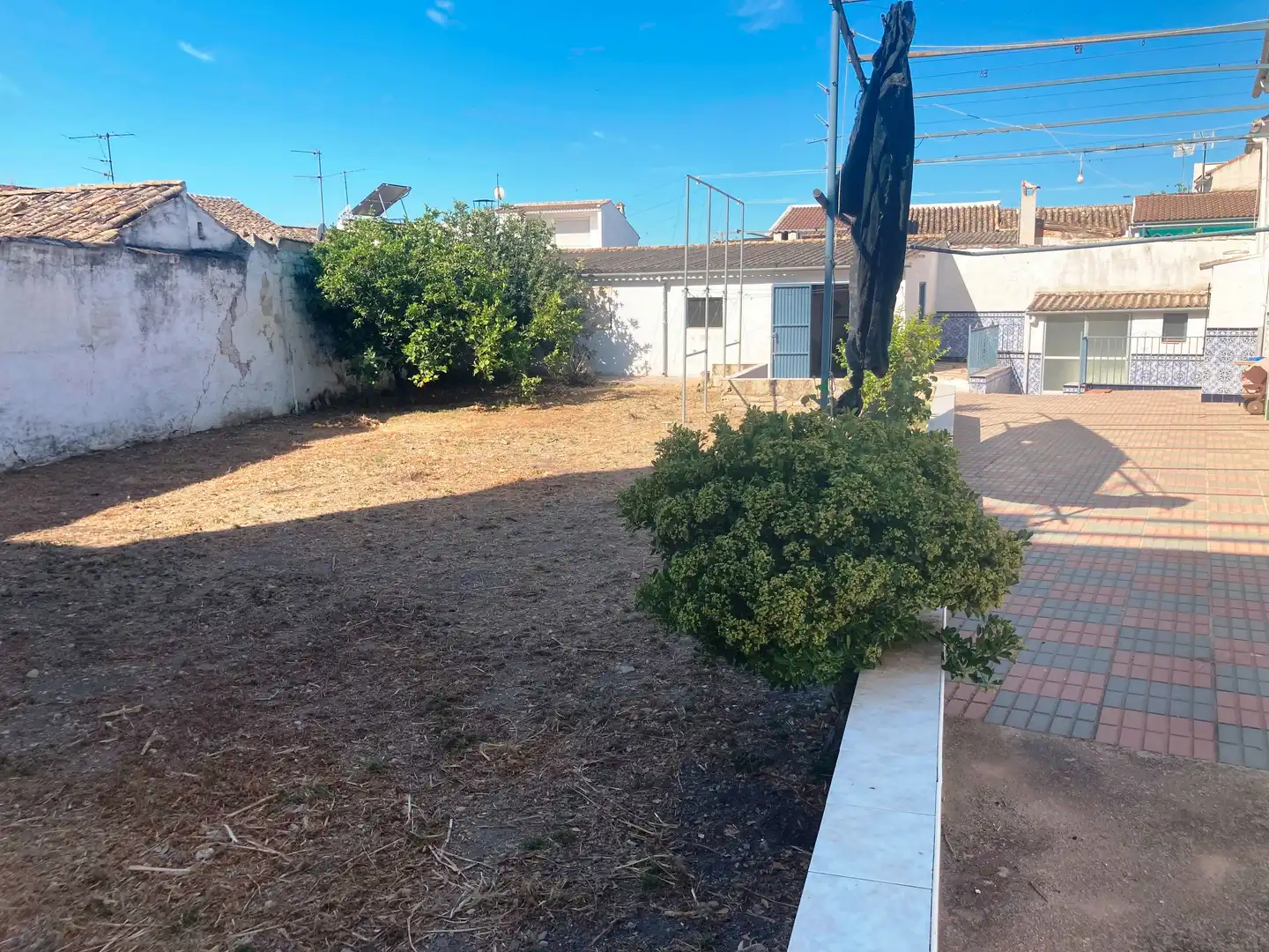 Casa con jardín en venta en Cabra, imagen 2