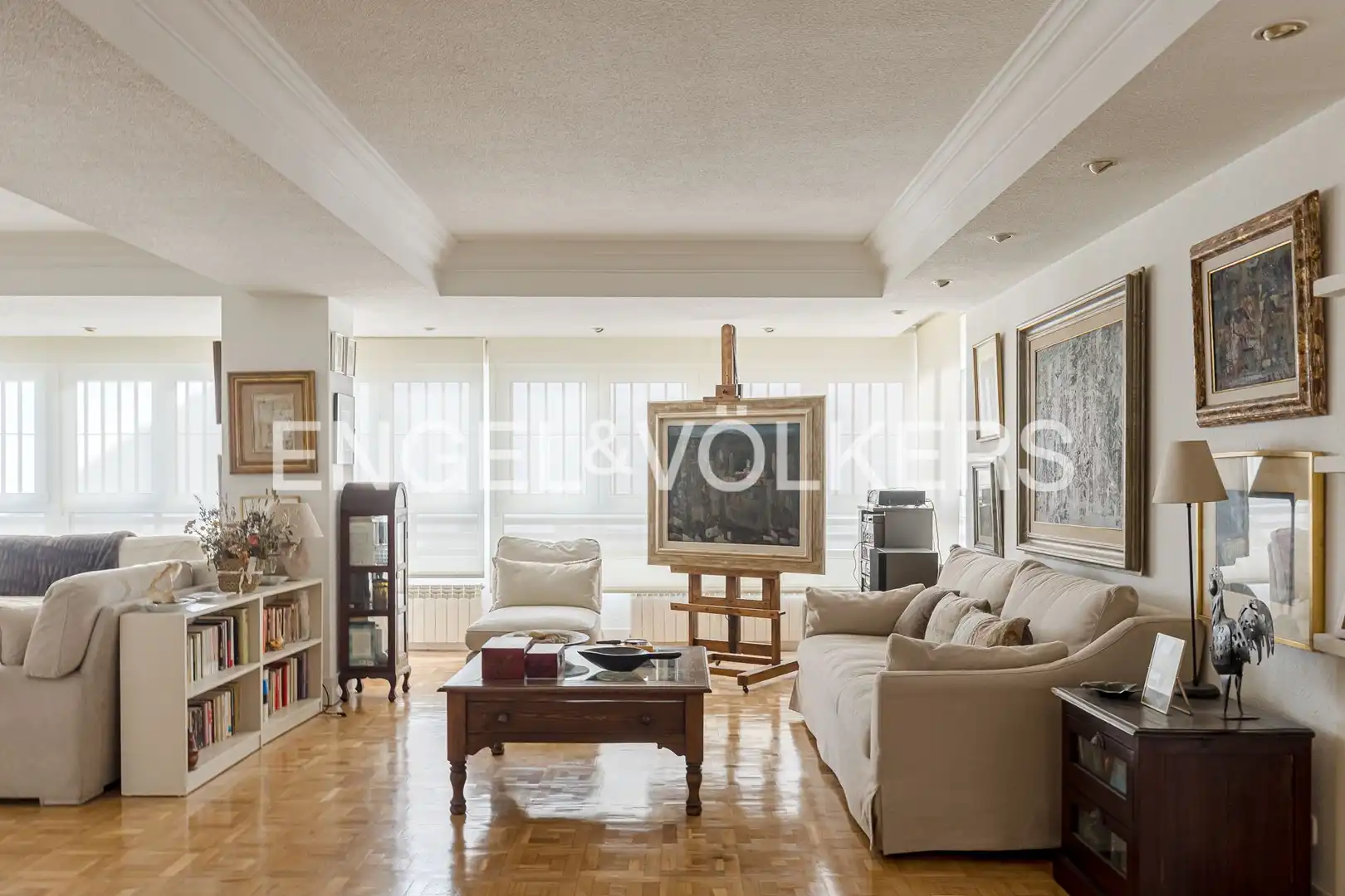 Wohnzimmer von Wohnung zum Verkauf in Madrid mit Klimaanlage, Heizung und Parkett
