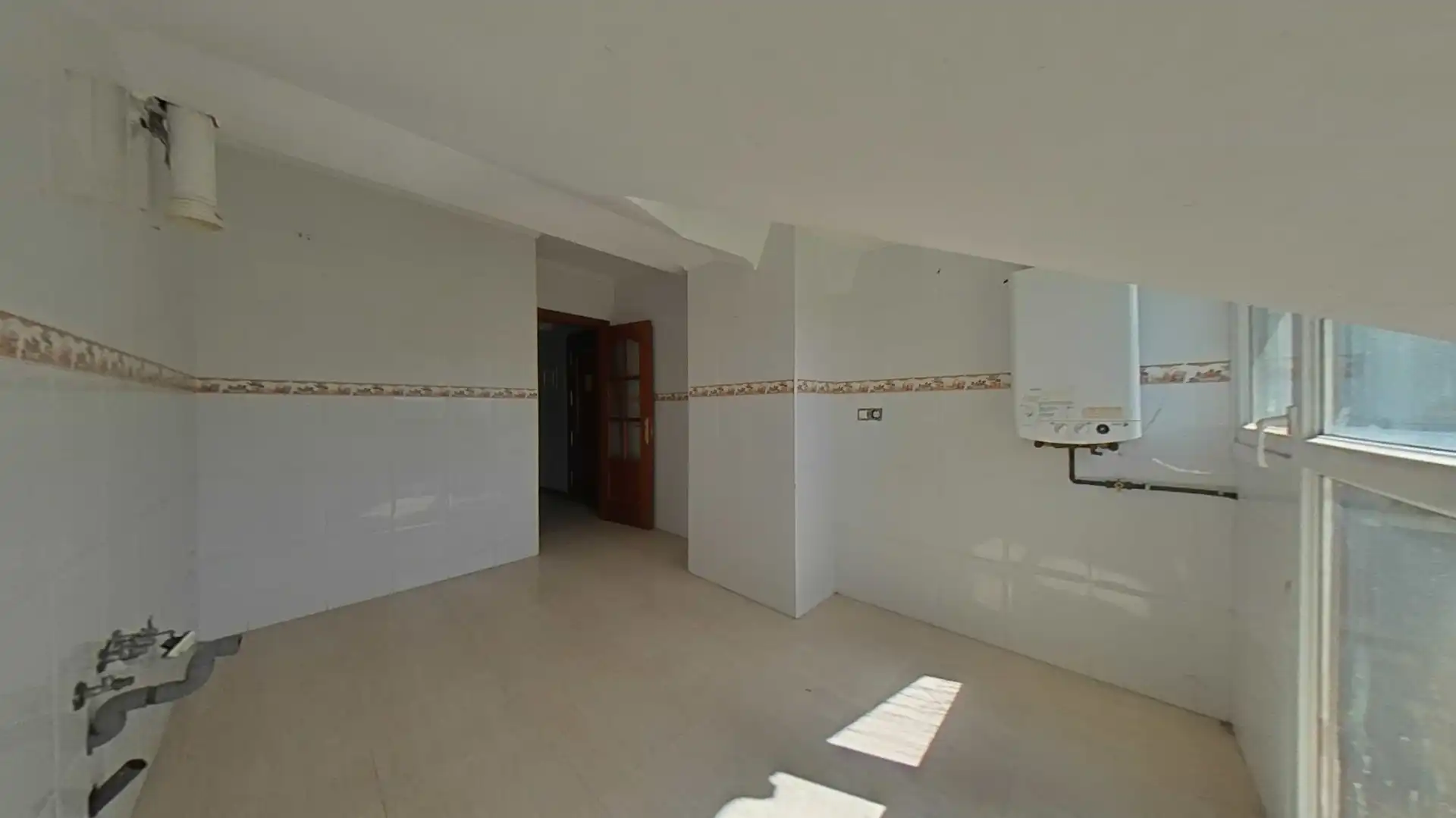 Piso en venta en Hazas de Cesto con Balcón