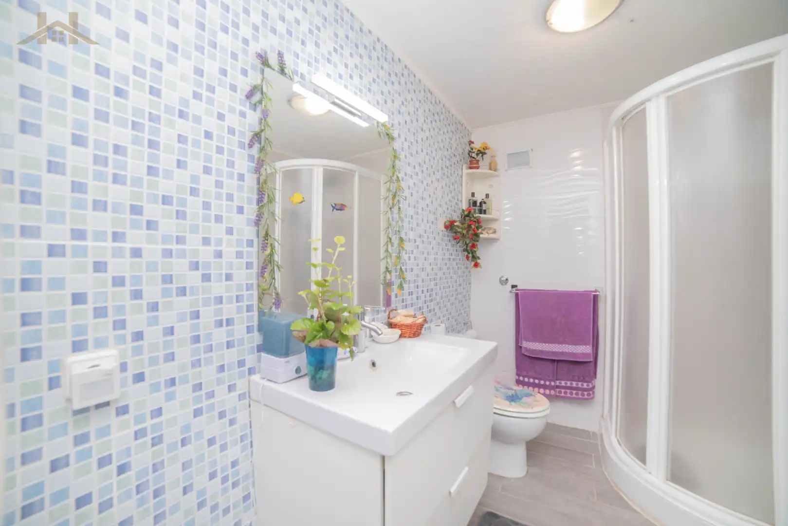 Bathroom of Houses for sale in Santa Cruz del Retamar  with Air Conditioner, Heating and Private garden