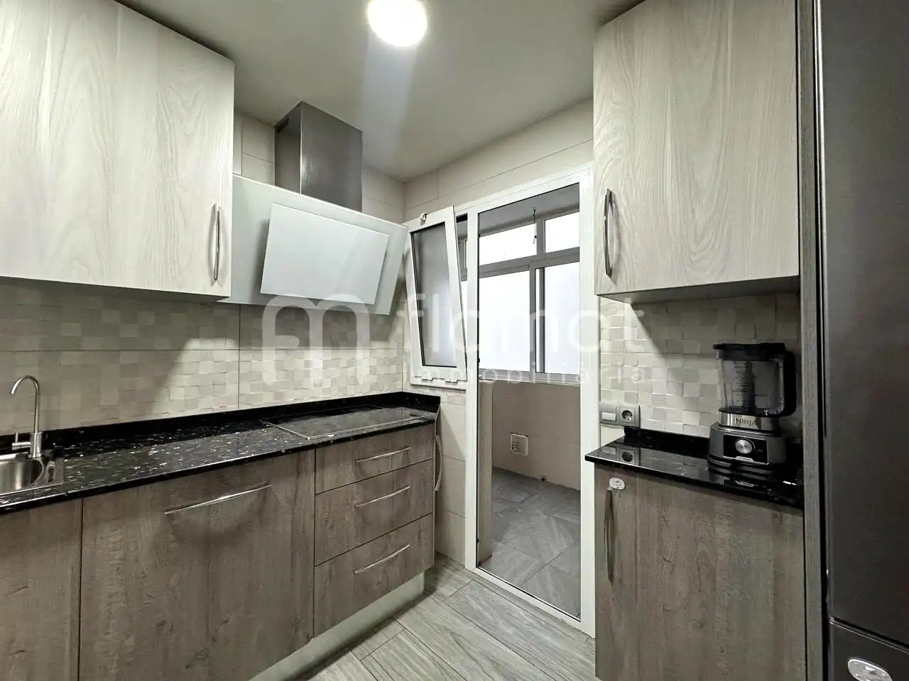 Kitchen of Flat for sale in Figueres