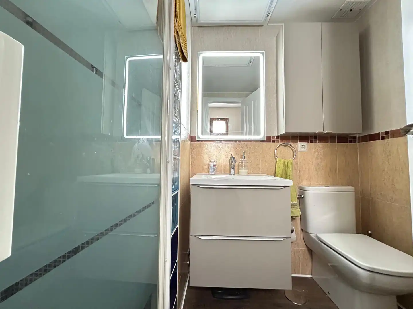 Bathroom of Houses for sale in Loranca de Tajuña