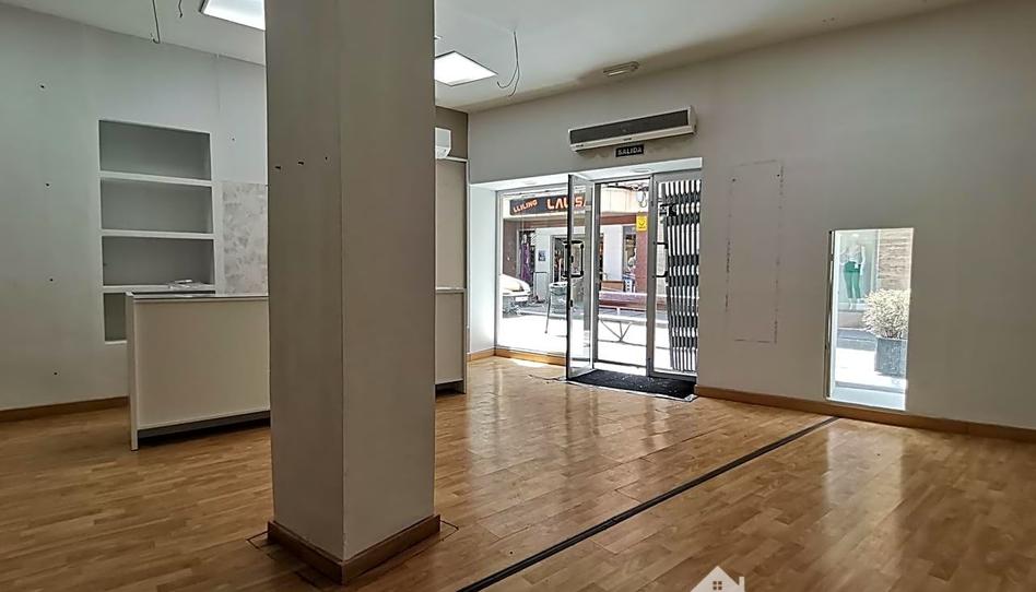 Foto 1 de Casa adosada en venda a Canalejas, Centro ciudad, Jaén