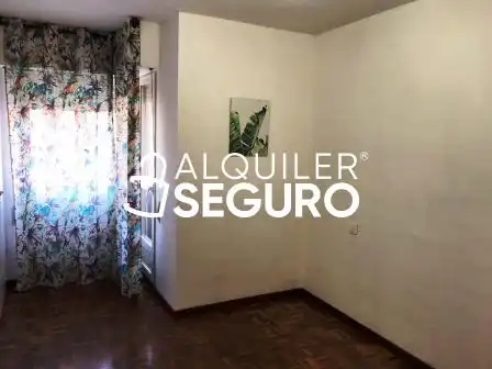 Habitación de Piso de alquiler en Vitoria - Gasteiz con Calefacción, Terraza y Trastero