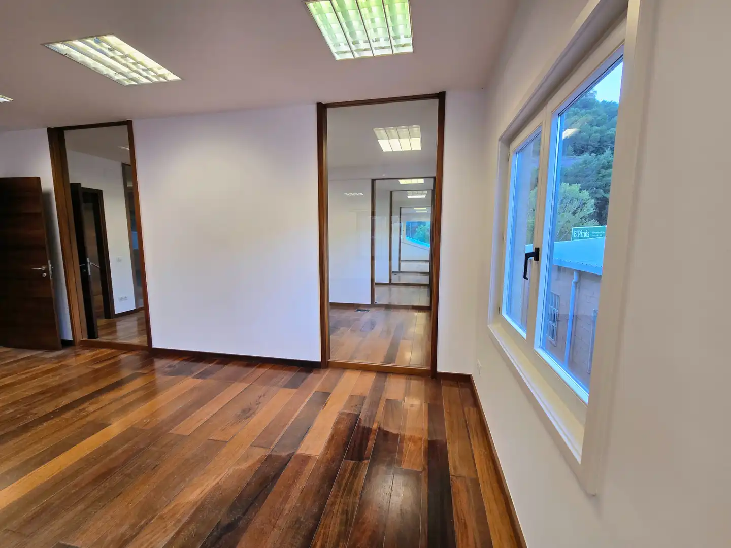 Office for rent in Aiguafreda  with Air Conditioner, Heating and Internet