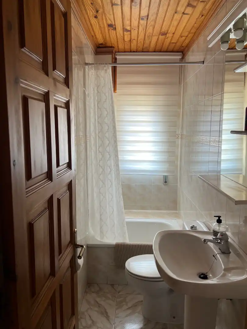 Bathroom of Houses for rent in L'Albagés, Lleida