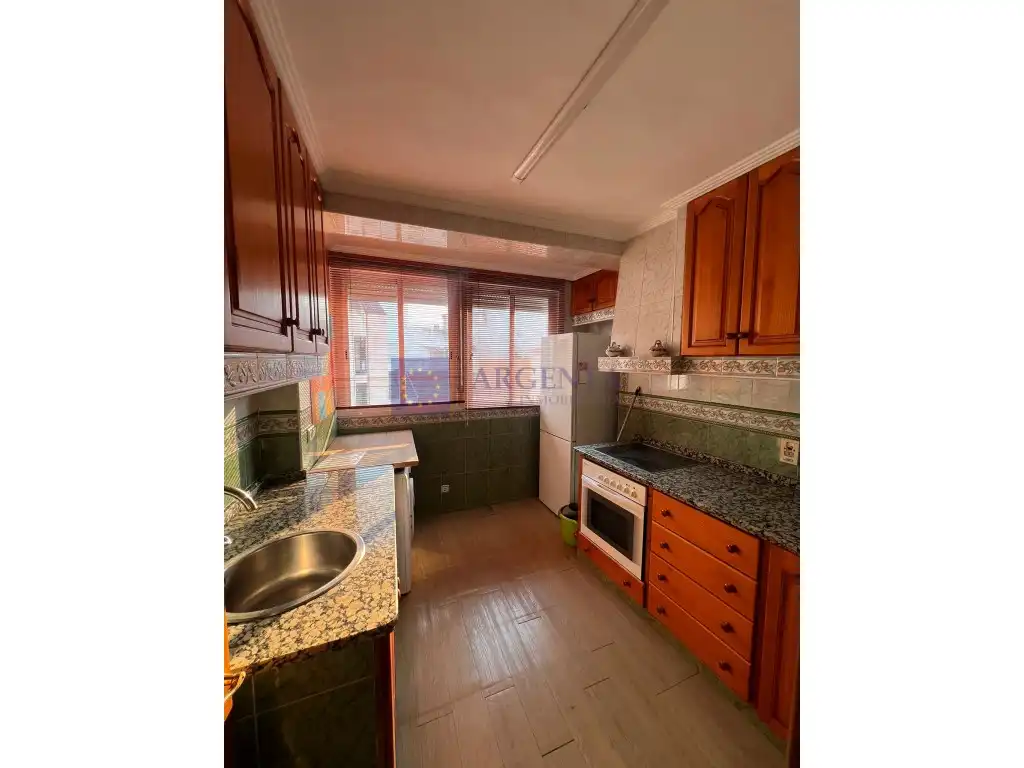 Appartement avec ascenseur à louer à Casco Antiguo, imagen 3