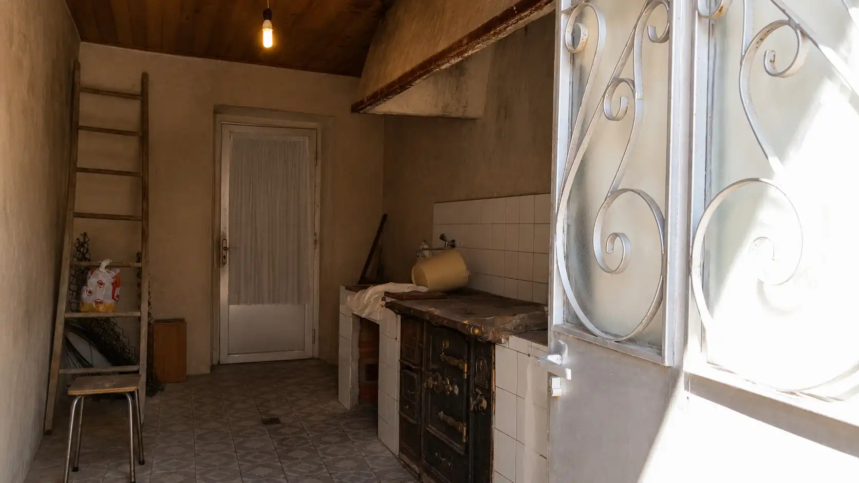 Kitchen of Houses for sale in Covelo  with Private garden