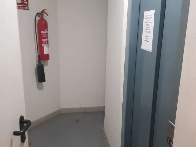 Einzelparkplatz zum Verkauf in Carrer Castell de Tona 14, imagen 7