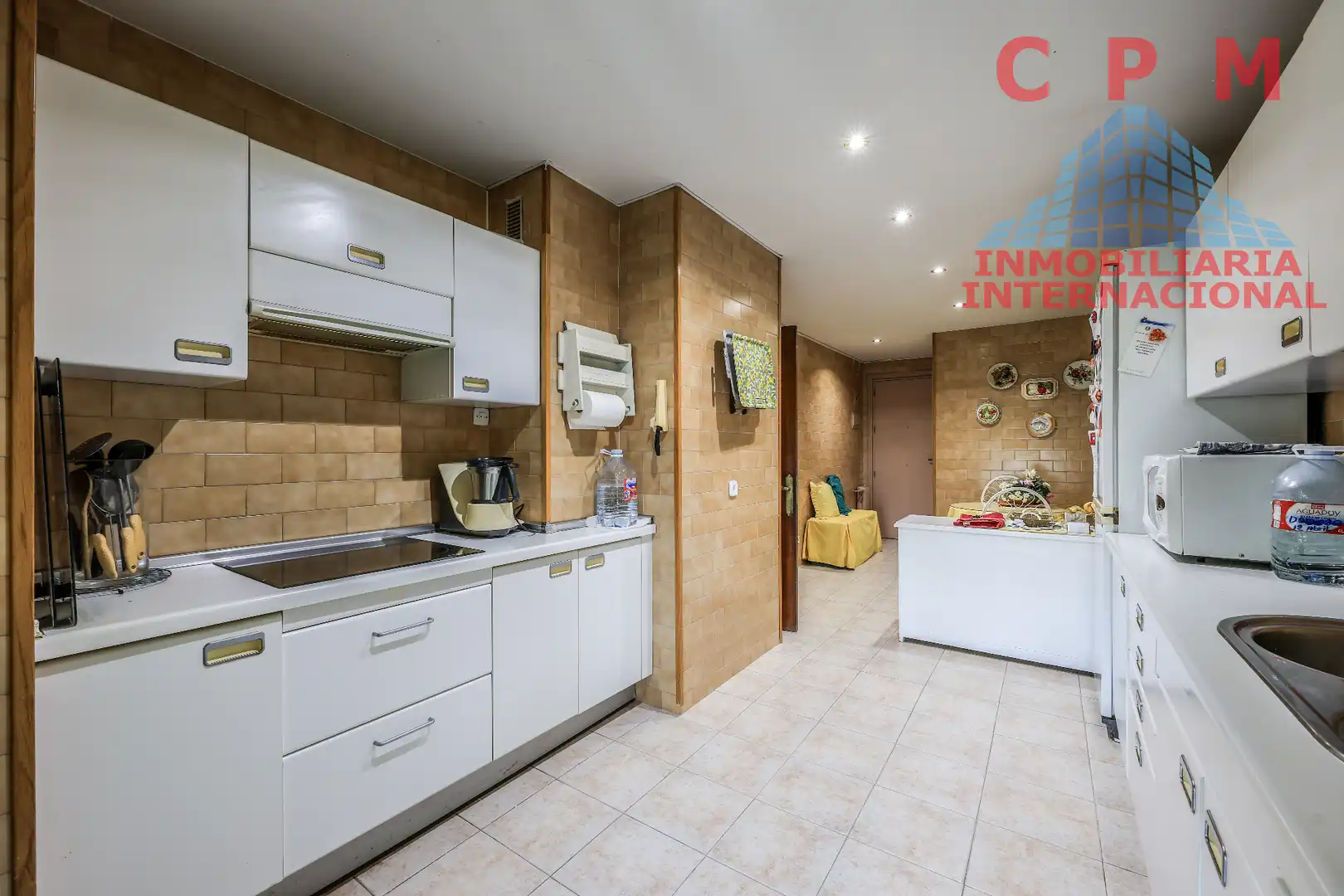 Küche von Wohnung zur Miete in Madrid mit Klimaanlage, Heizung und Parkett
