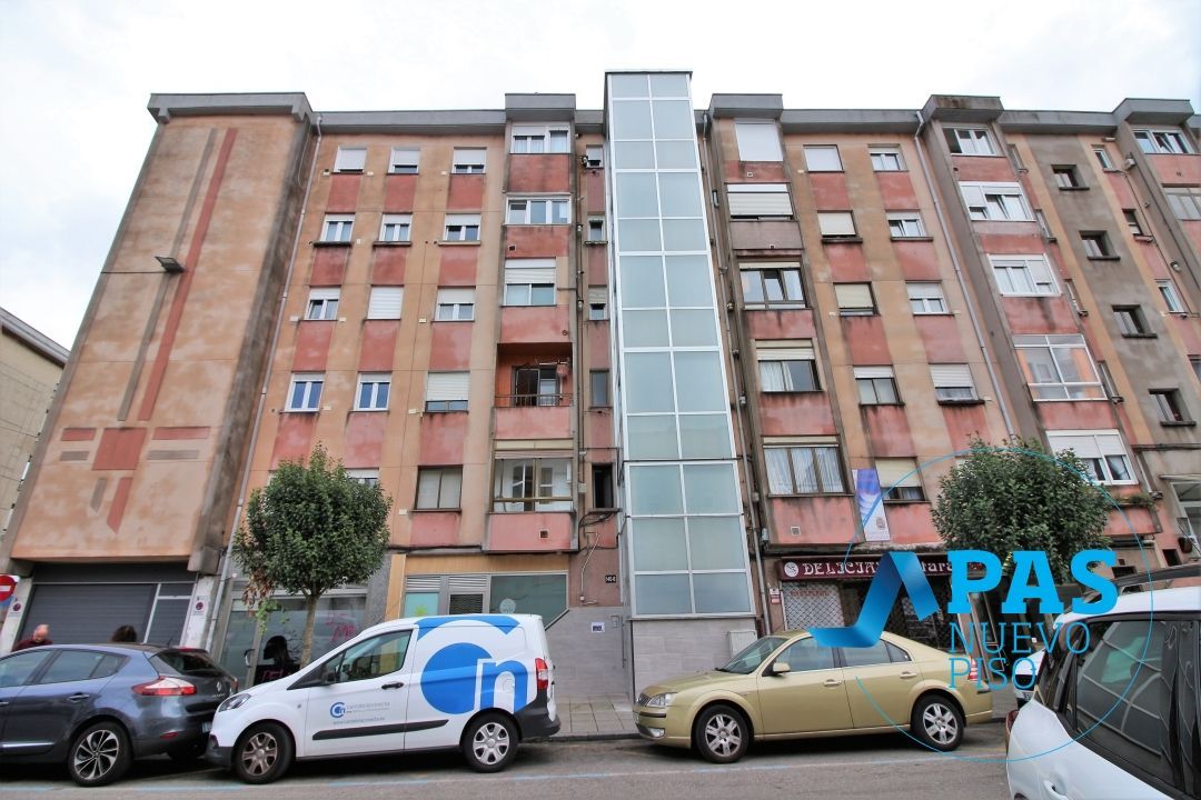Vista exterior de Piso en venta en Santander con Amueblado