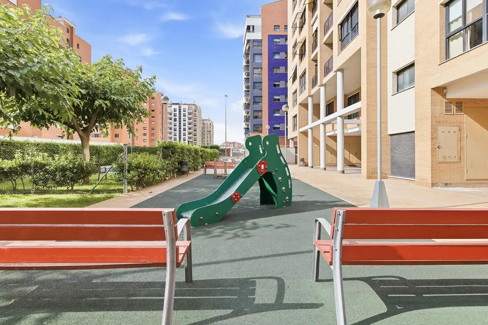 Terrassa de Pis en venda en Castellón de la Plana / Castelló de la Plana amb Aire condicionat, Jardí privat i Balcó