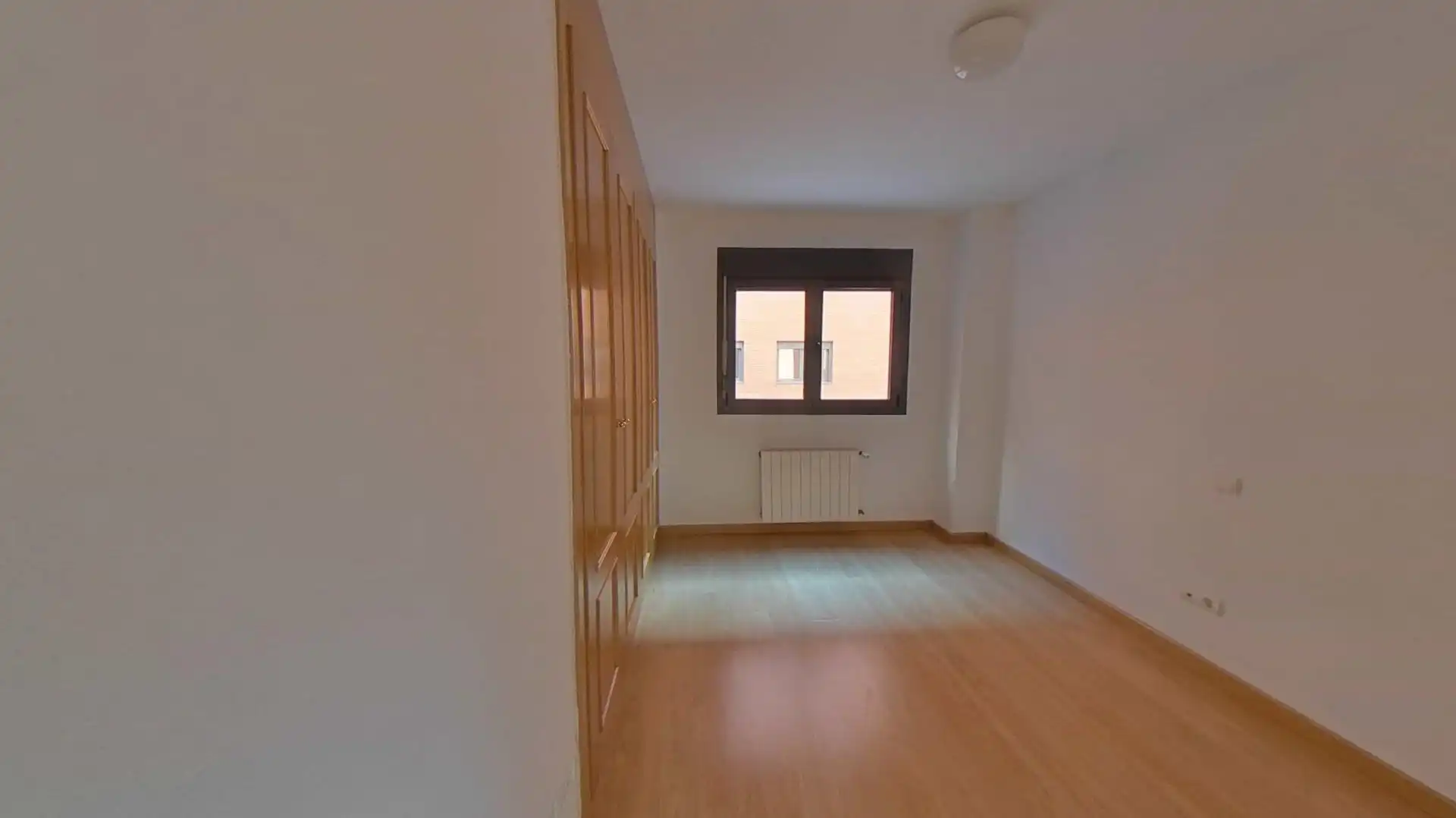 Habitación de Piso en venta en Pinto con Trastero y Piscina comunitaria