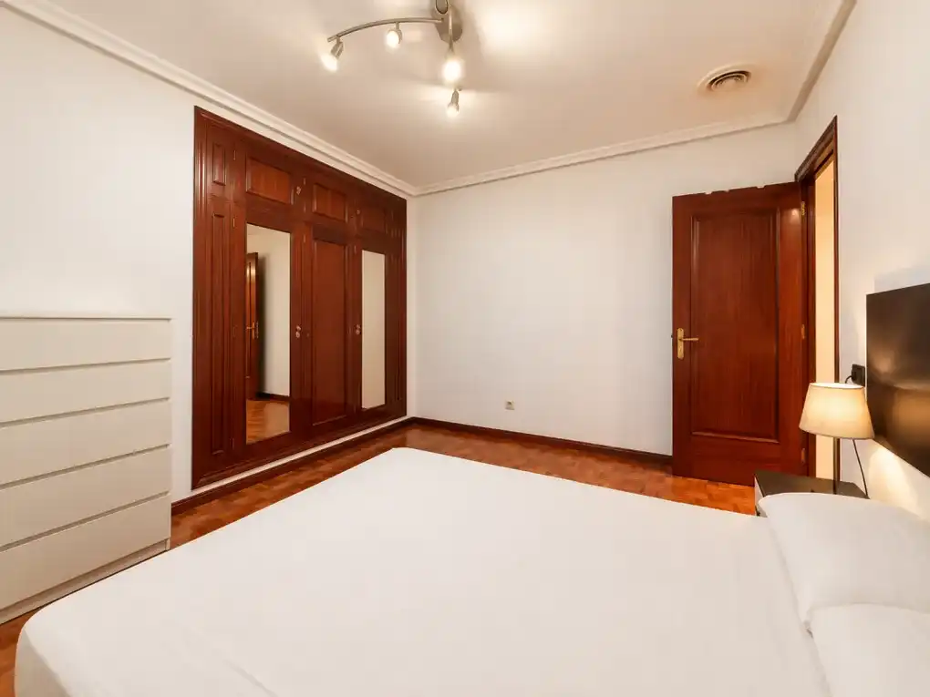 Bedroom of Flat for sale in Centro - Casco Histórico
