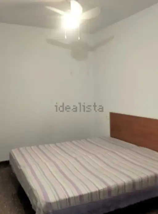 Schlafzimmer von Wohnung zur Miete in Massamagrell mit Klimaanlage, Möbliert und Ofen