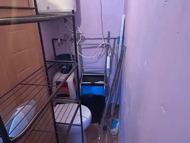 Baño de Local en venta en Sabadell con Aire acondicionado, Calefacción y Amueblado