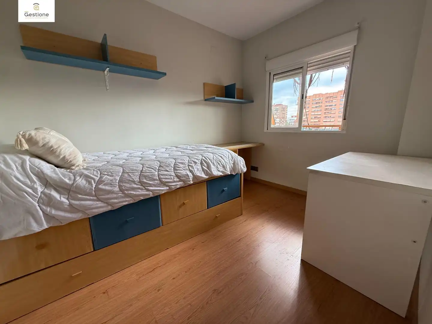 Piso en venta en Calle POETA MAS I ROS, 53, Cortes - Huertas