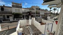 Vista exterior de Casa adosada en venda en Peñíscola / Peníscola amb Aire condicionat, Terrassa i Balcó