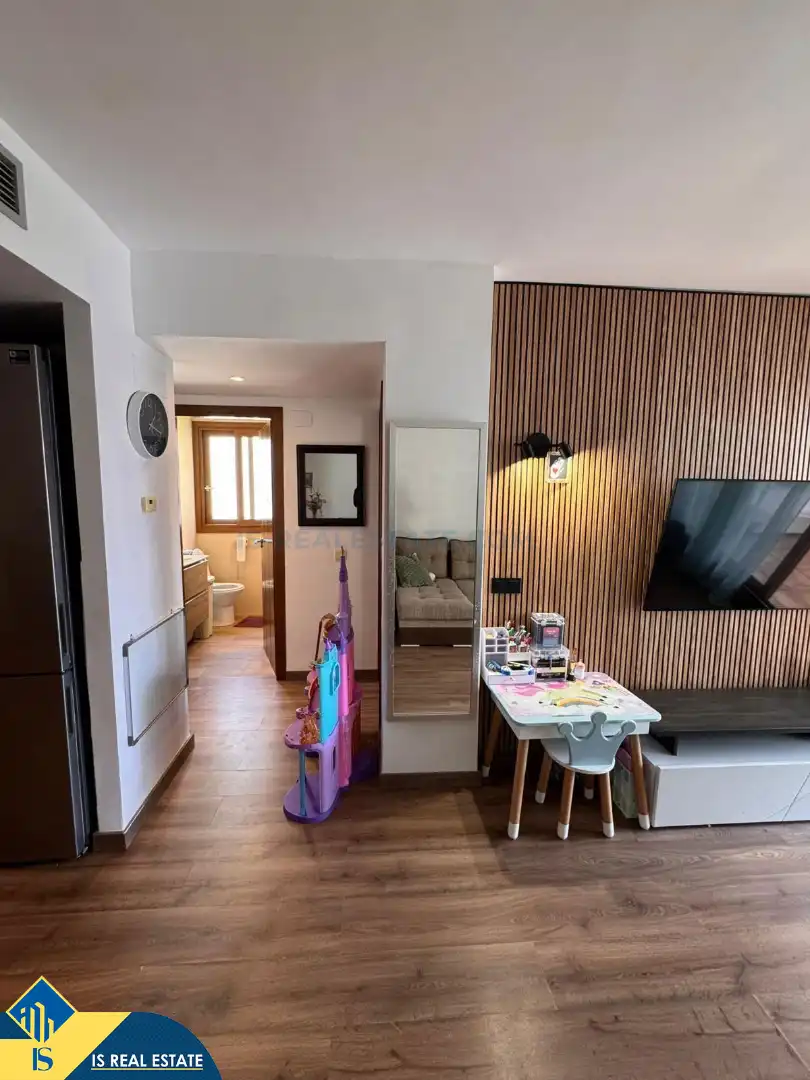 Apartment with pool for sale in Playa del Acequión, Náufragos y Rocío del Mar, imagen 2