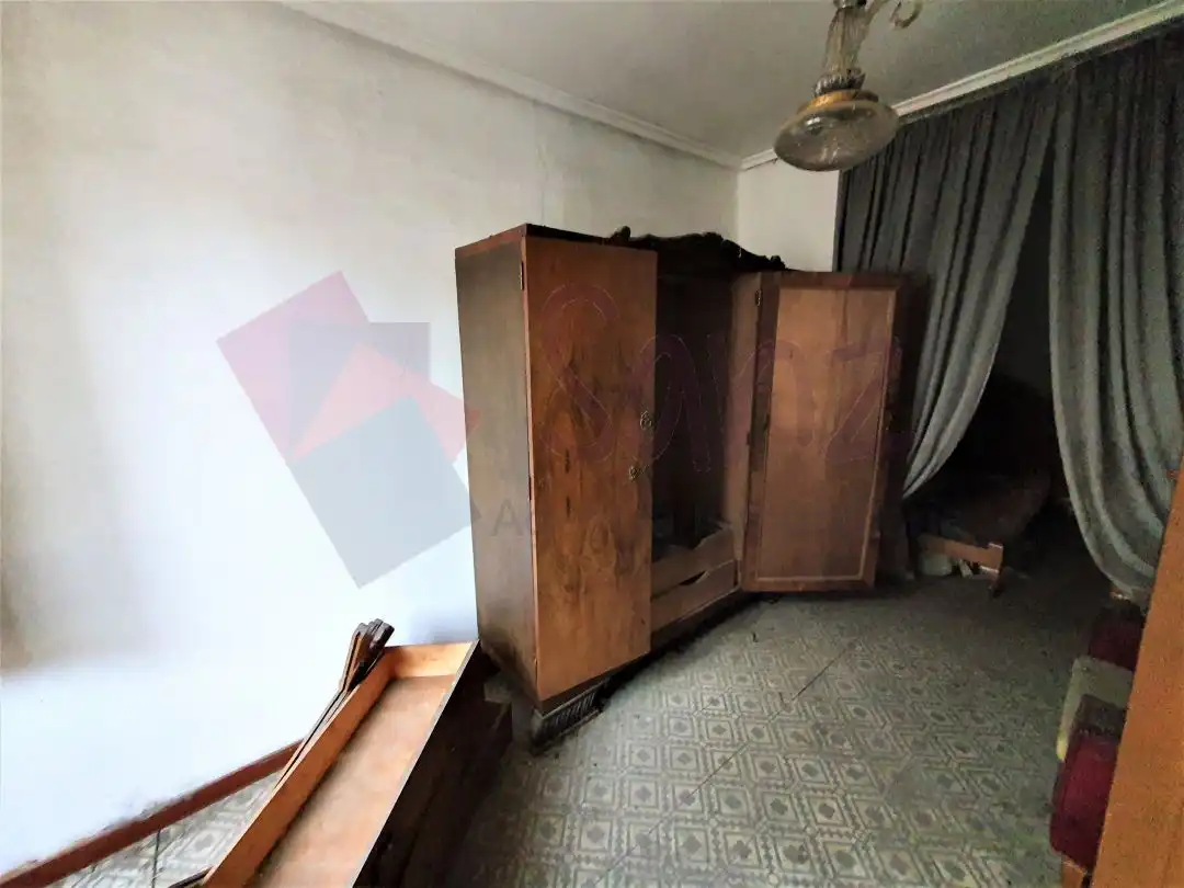 Habitación de Edificio en venta en Lardero