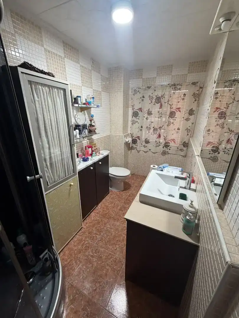 Bathroom of Flat for sale in Úbeda, Jaén