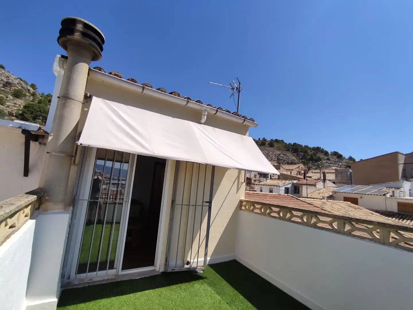 Terrace of Houses for sale in Onil  with Terrace