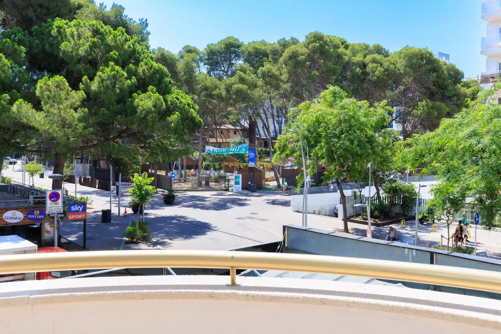 Apartamento con piscina en venta en Carrer FRA JUNIPER SERRA, imagen 28
