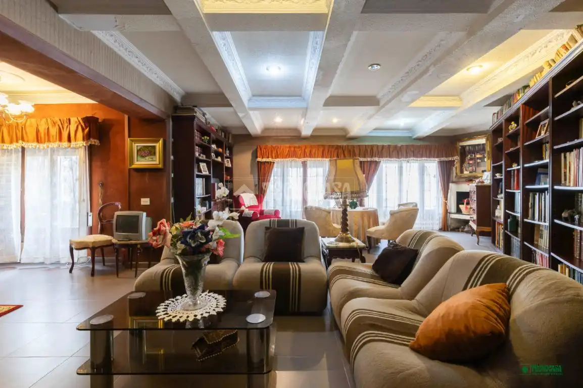 Sala de estar de Casa adosada en venta en Almería con Jardín privado y Terraza