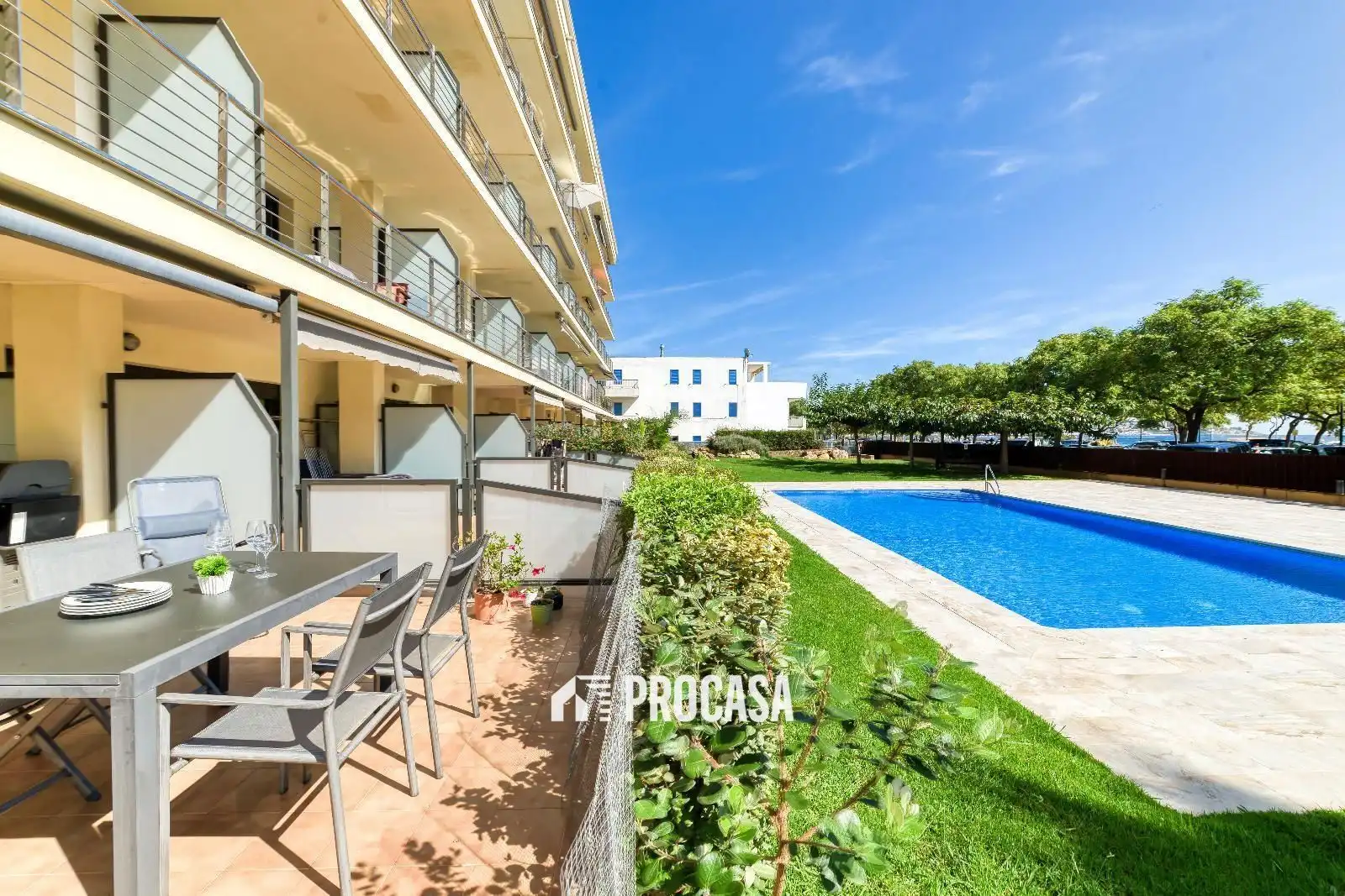 Wohnung mit Pool zum Verkauf in Maritim