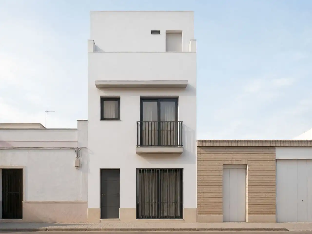 Vista exterior de Residencial en venda en Sevilla