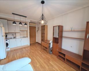 Bedroom of Apartment to rent in  Madrid Capital  with Air Conditioner, Heating and Storage room