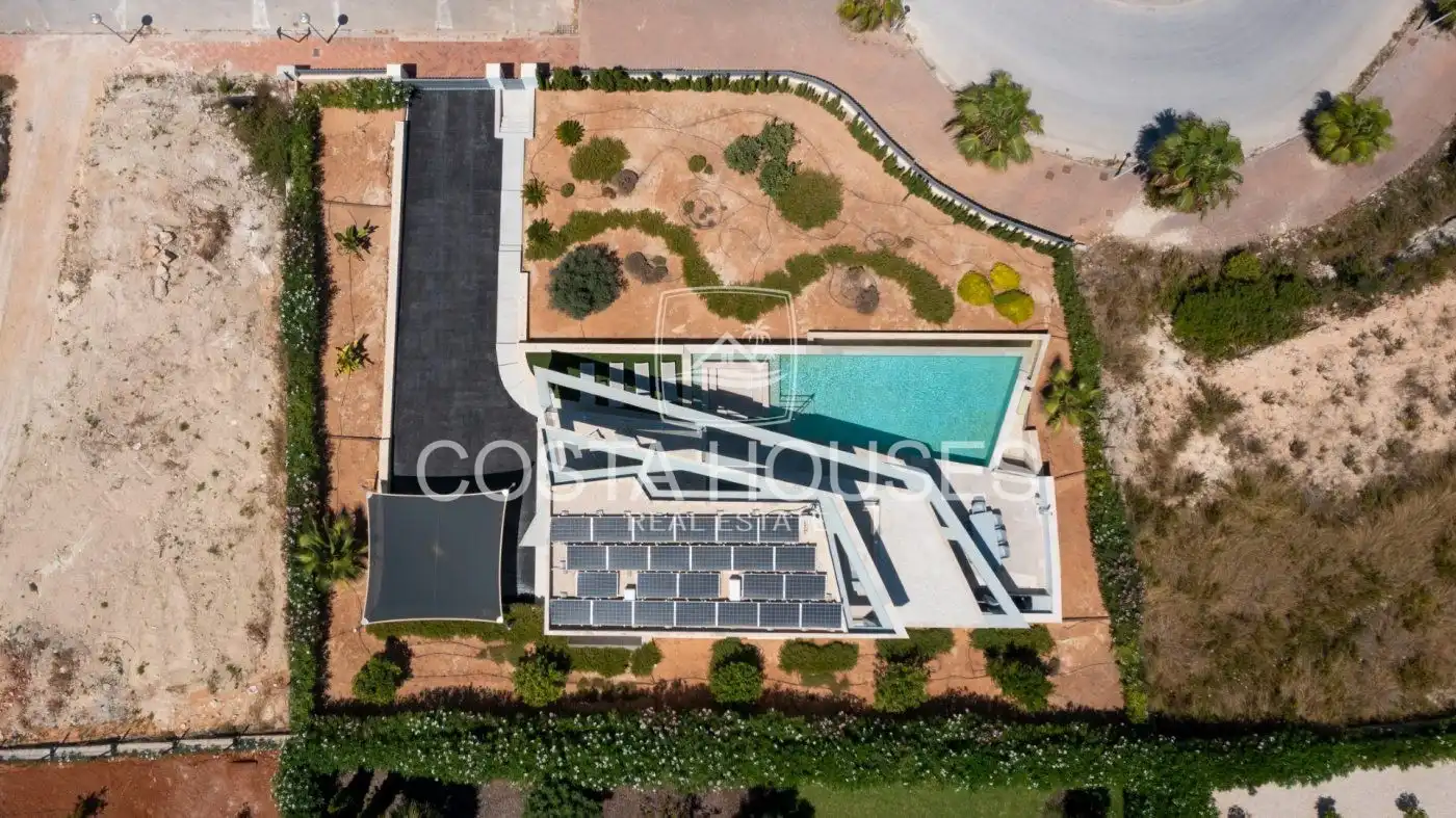 Houses for sale in Jávea / Xàbia  with Air Conditioner, Private garden and Terrace