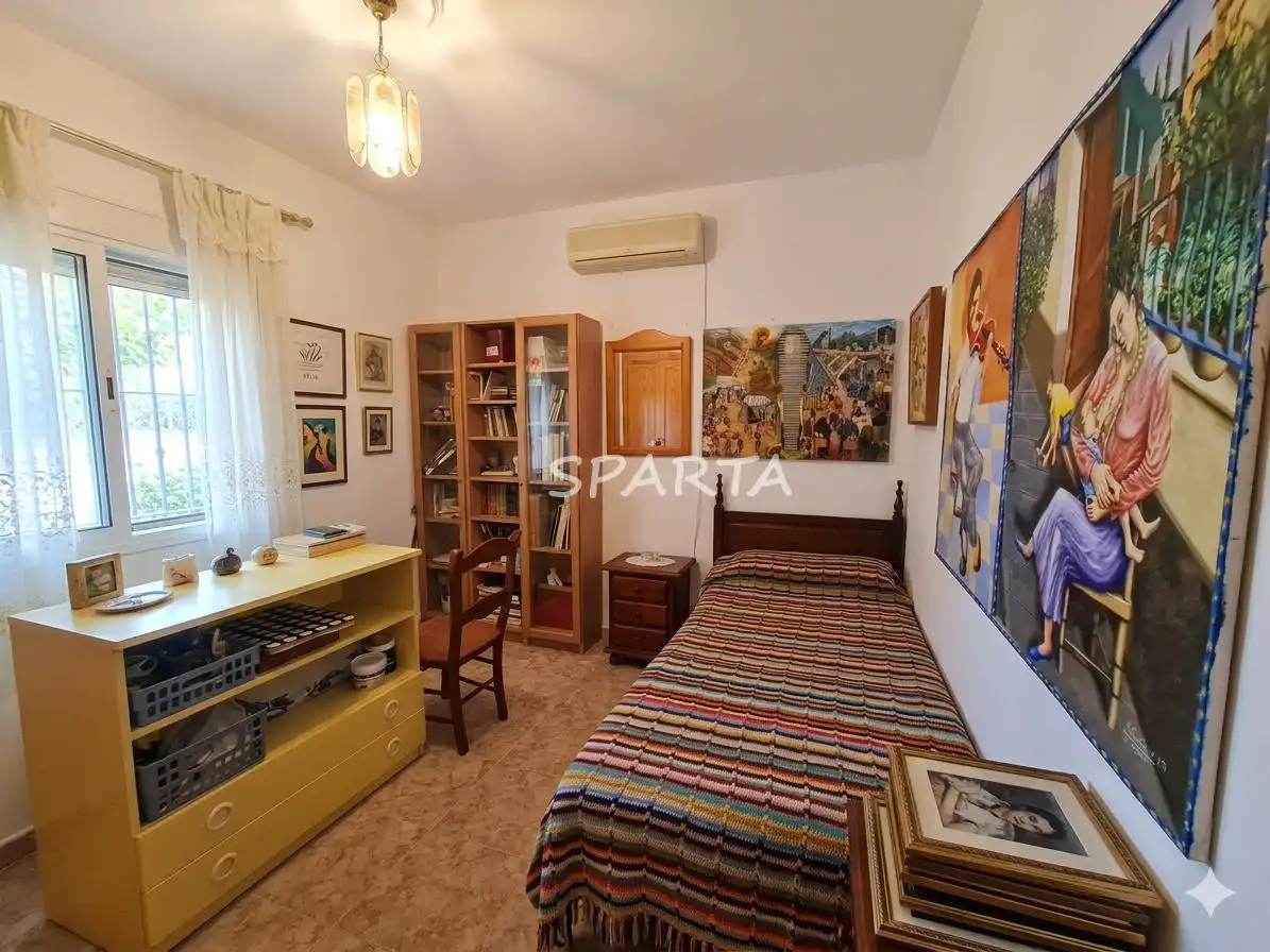 Casa o xalet en venda a Calle Manuel Altolaguirre, Valencina de la Concepción