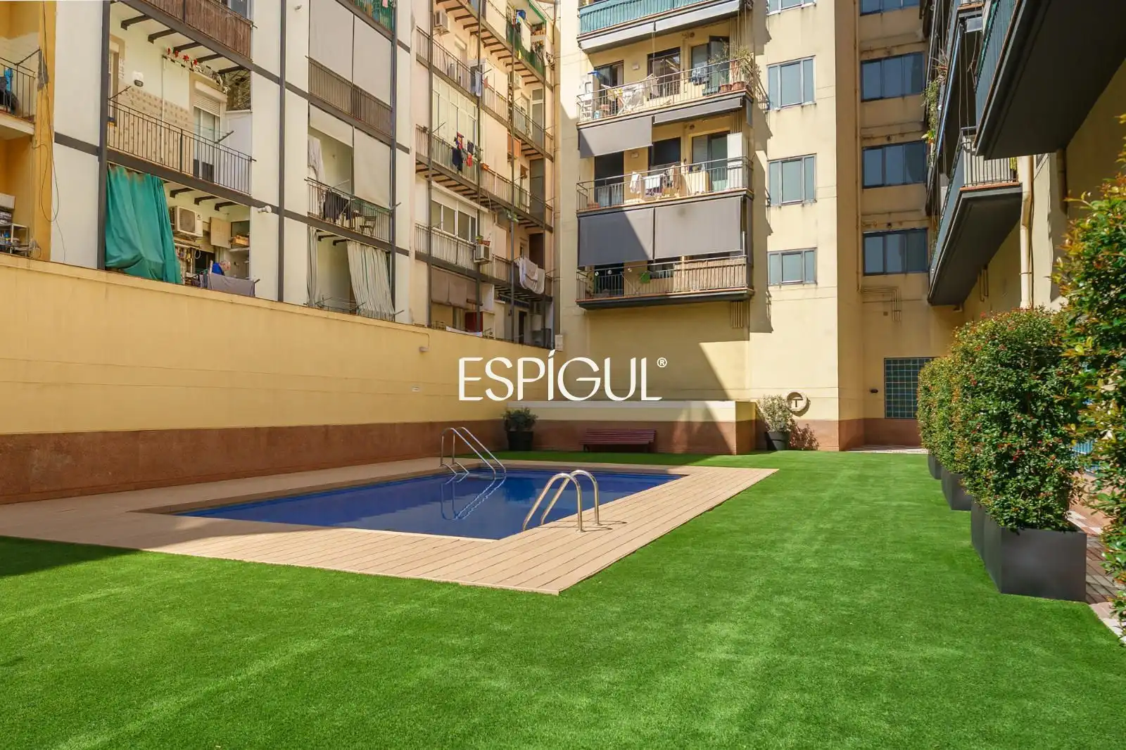 Piscina de Piso de alquiler en Barcelona con Aire acondicionado, Calefacción y Terraza