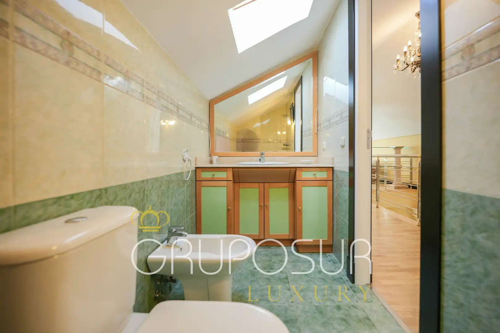 Baño de Casa o chalet en venta en Valladolid con Calefacción, Jardín privado y Parquet