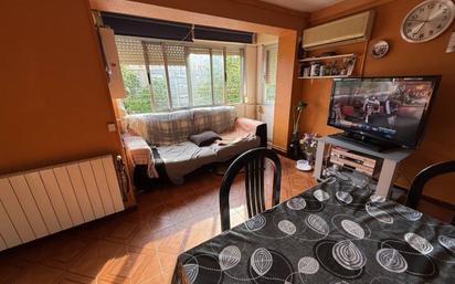 Living room of Flat for sale in Sabadell  with Air Conditioner, Heating and Furnished