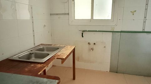 Foto 5 de Piso en venta en Carrer Cuba, Sant Crist, Badalona