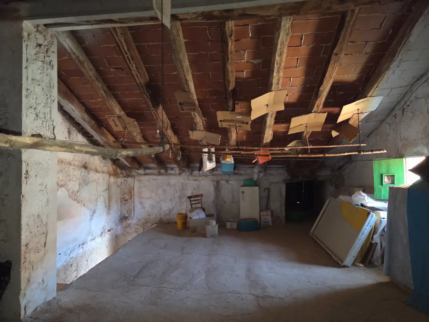 Casa o xalet en venda en Alfambra amb Terrassa i Moblat