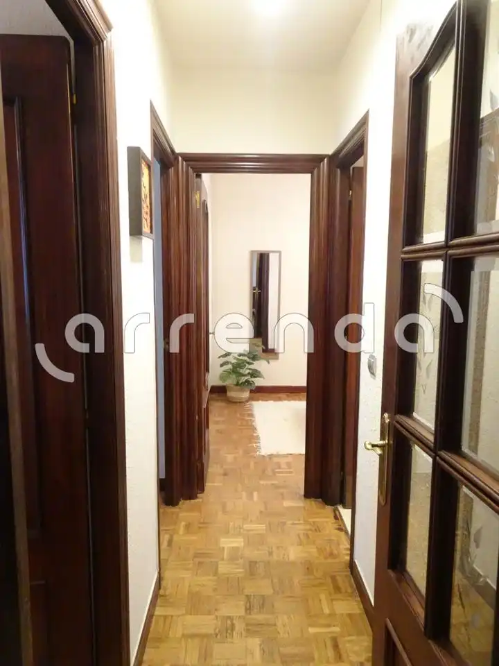 Flat for rent in Del Deporte, Alisal - San Román