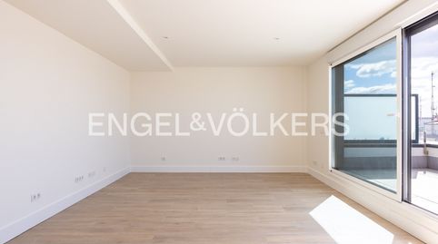 Foto 4 de Ático de alquiler en Ríos Rosas - Nuevos Ministerios, Madrid Capital