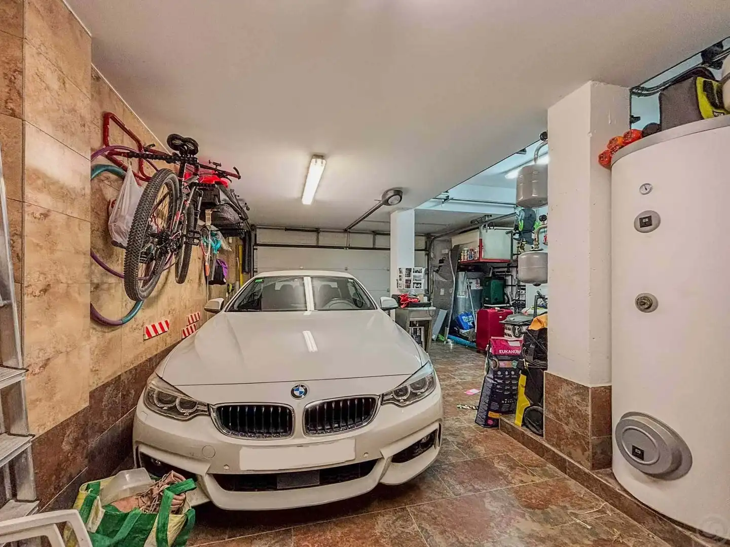 Aparcament de Casa o xalet en venda en Empuriabrava amb Aire condicionat, Calefacció i Terrassa