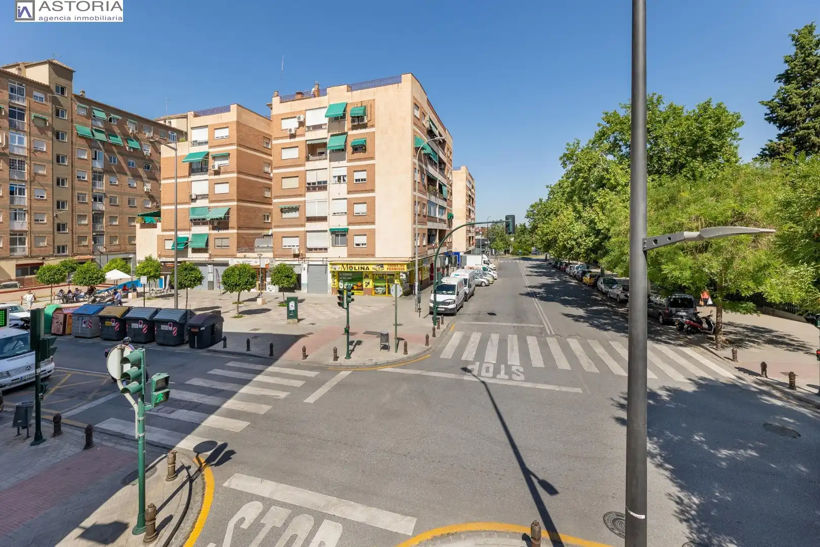 Inmuebles singulares con ascensor en venta en Avenida de Cádiz