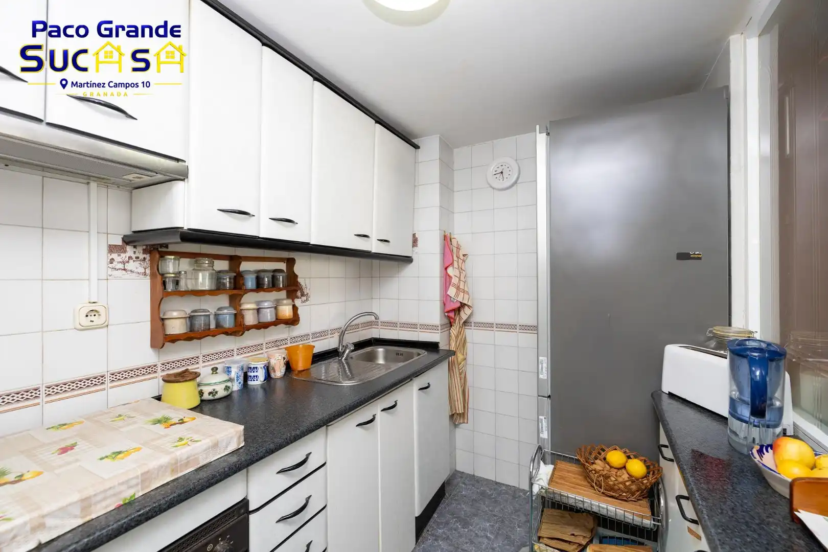 Flat for sale in Granada, Granada