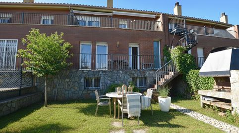 Foto 2 de Casa adosada en venta en Primera Avinguda, Torrelles de Llobregat, Barcelona