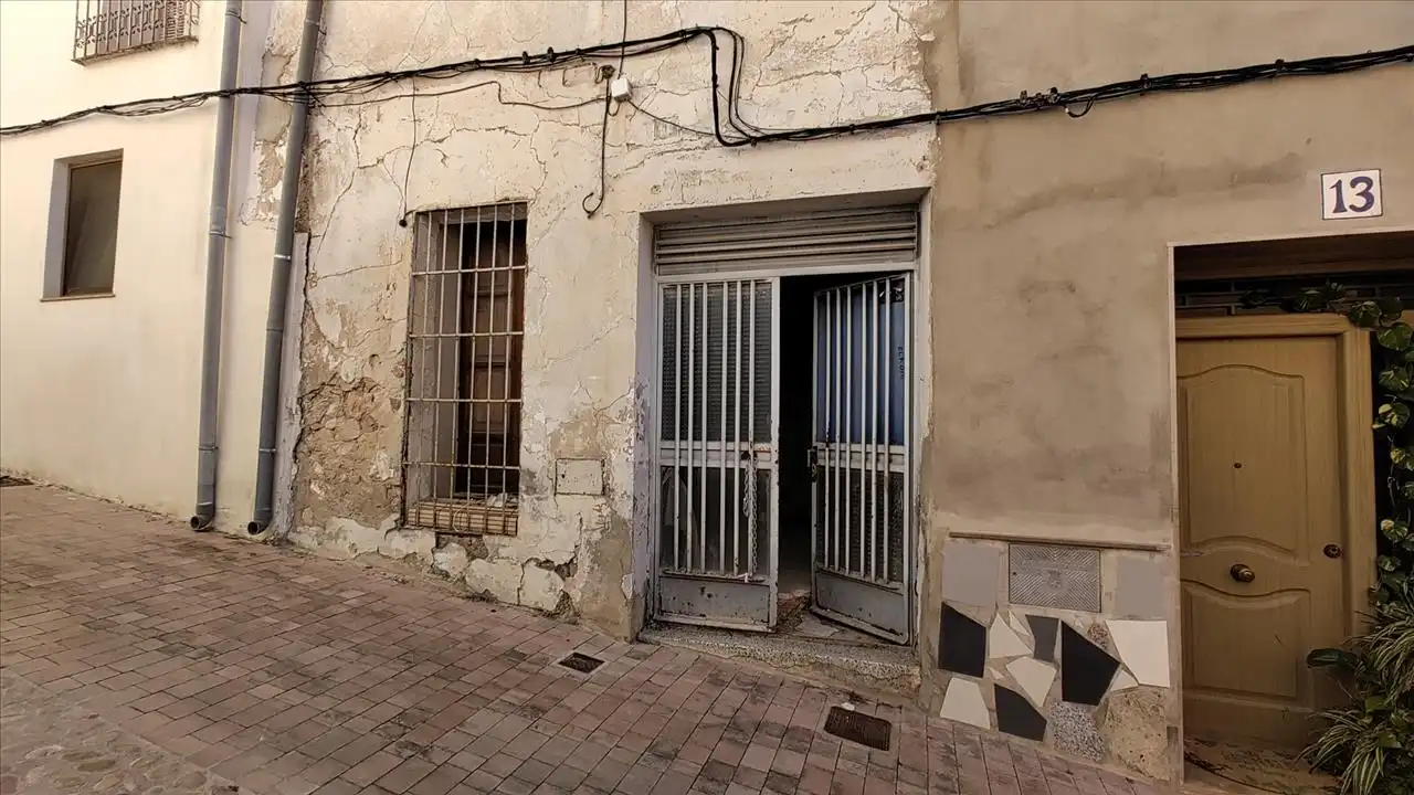 Detached homes for sale in Calle de la Verge del Carme, Aielo de Malferit